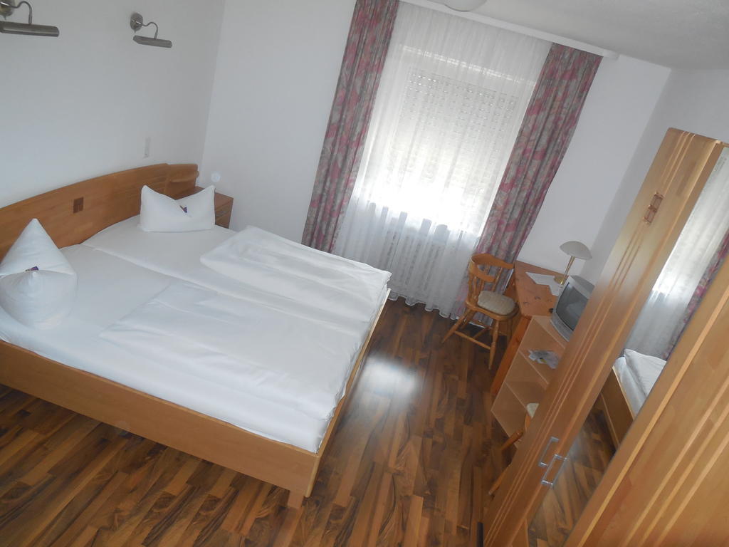 Hotel Garni Am Hechenberg ไมนซ์ ห้อง รูปภาพ